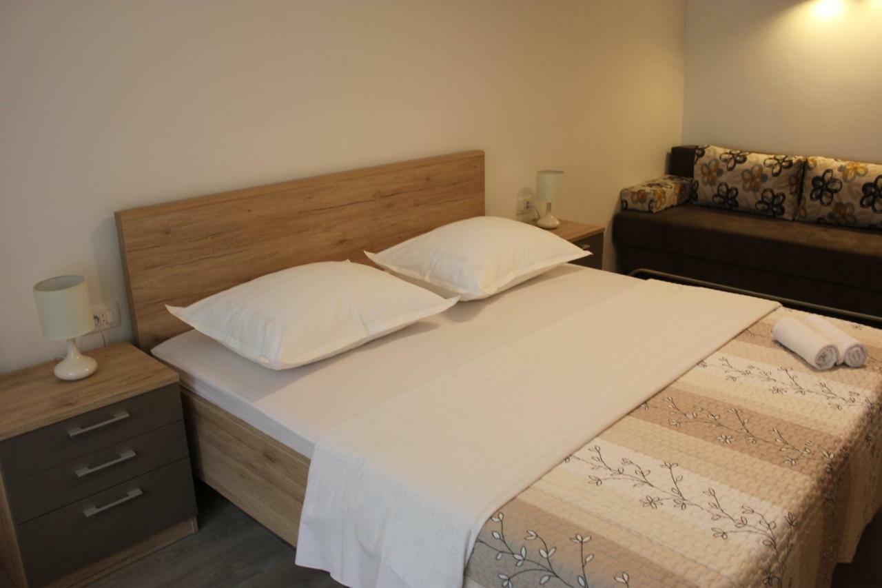 Apartman Tafra Omis Ngoại thất bức ảnh