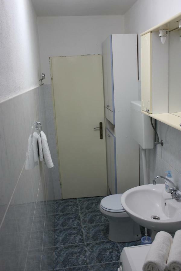 Apartman Tafra Omis Ngoại thất bức ảnh