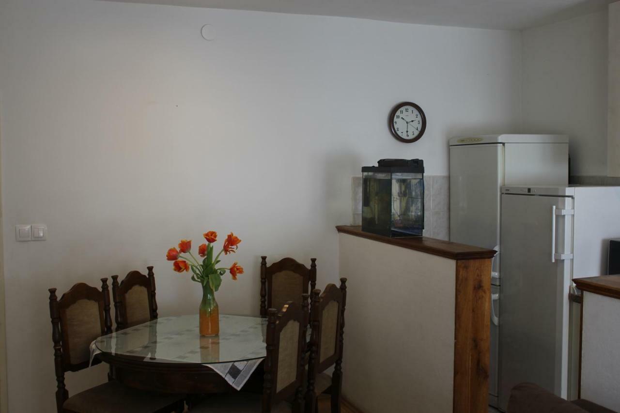 Apartman Tafra Omis Ngoại thất bức ảnh