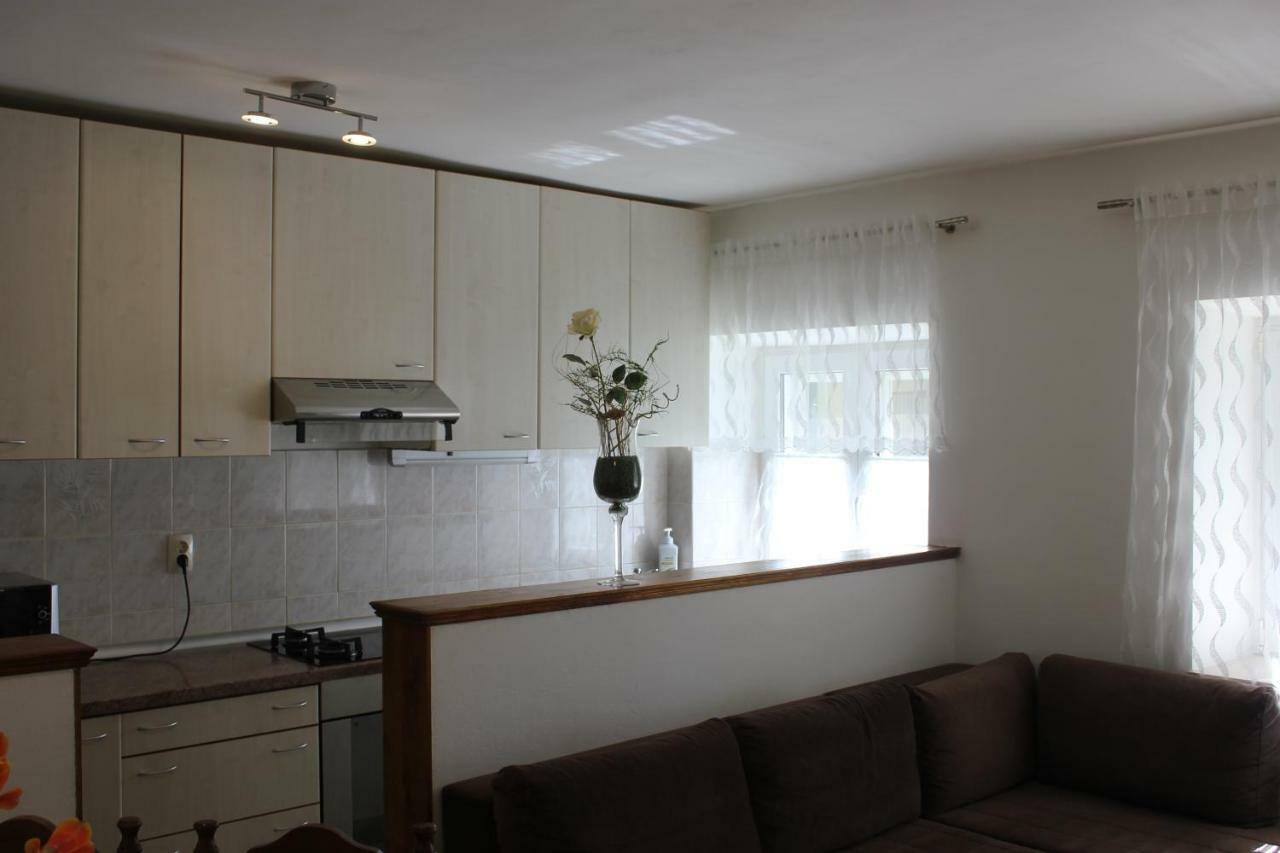 Apartman Tafra Omis Ngoại thất bức ảnh