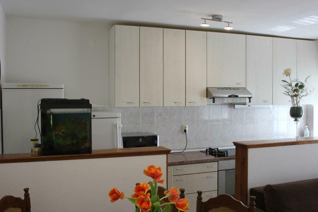 Apartman Tafra Omis Ngoại thất bức ảnh